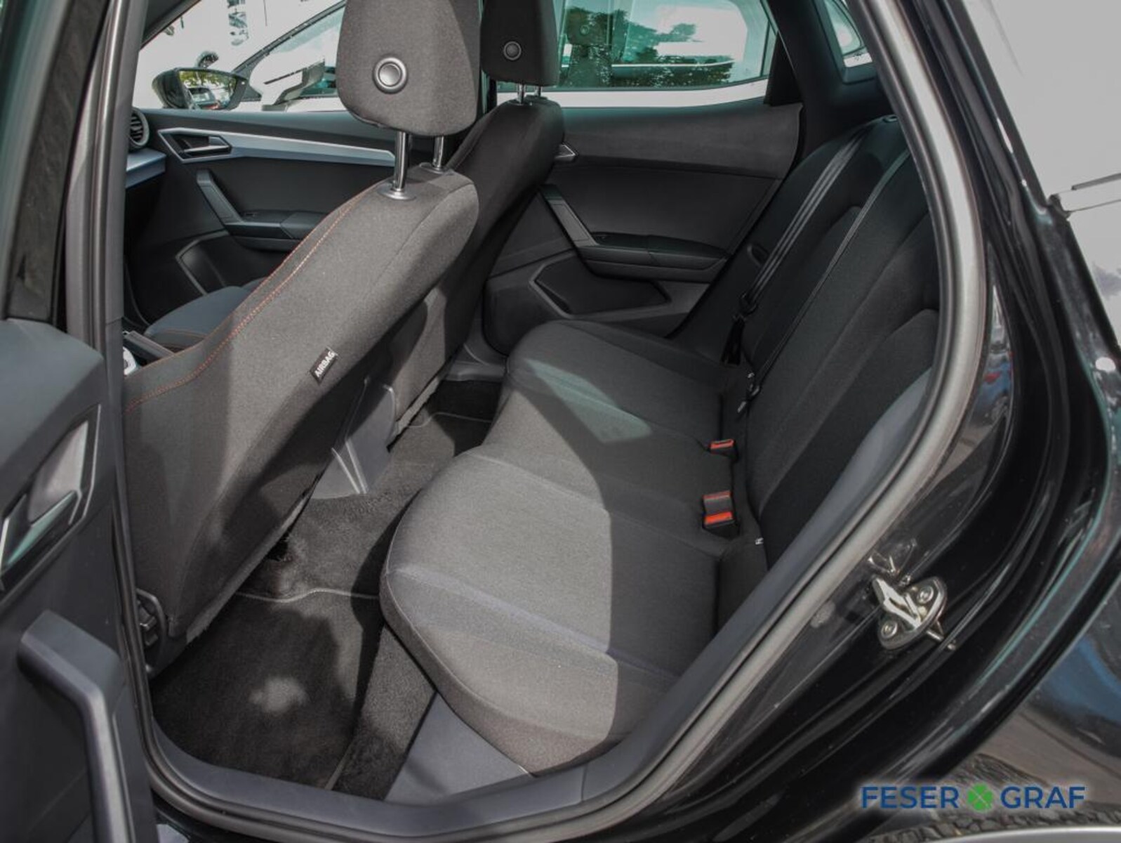 SEAT Arona – Bild 7