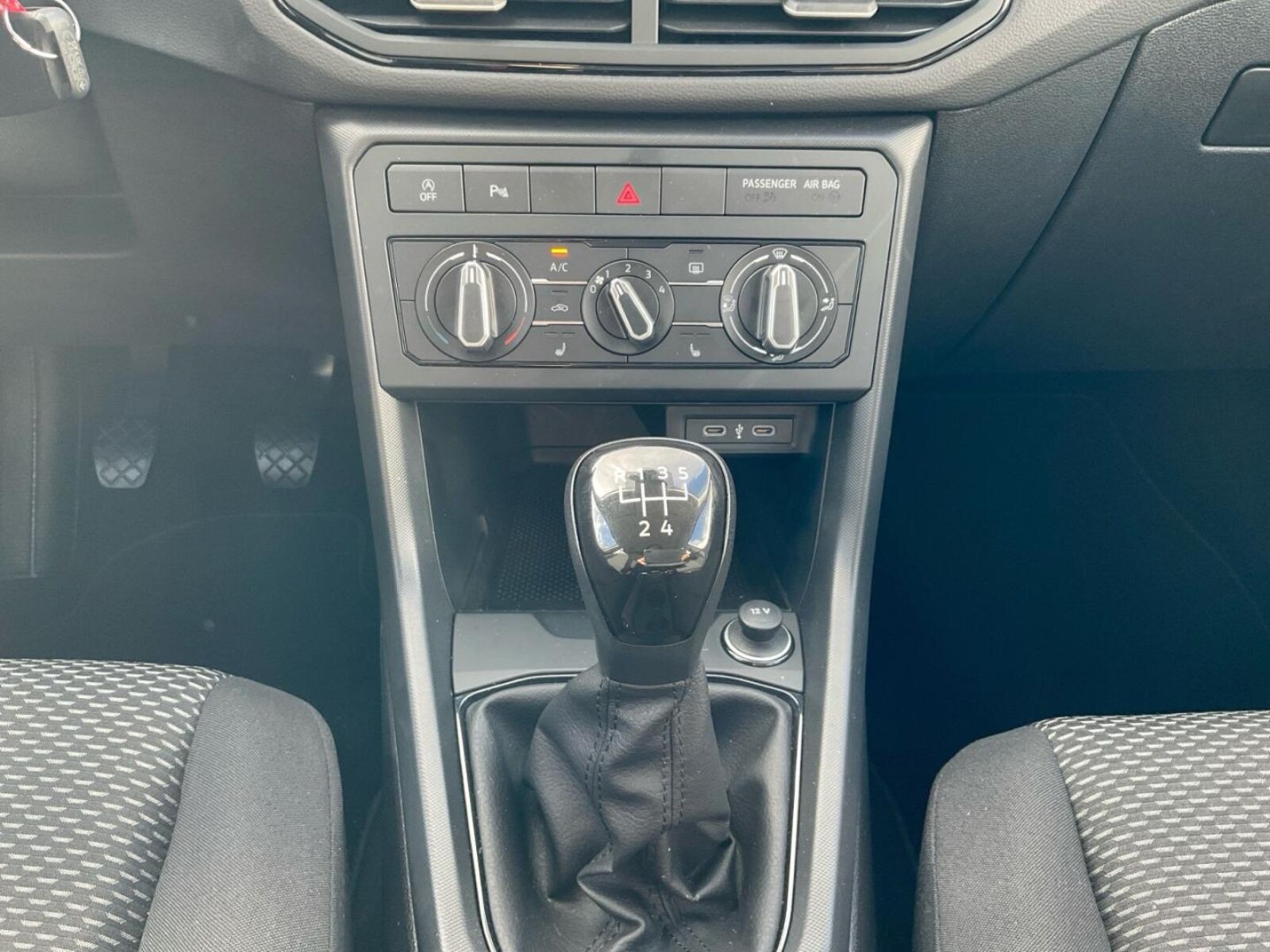 Volkswagen T-Cross – Bild 12