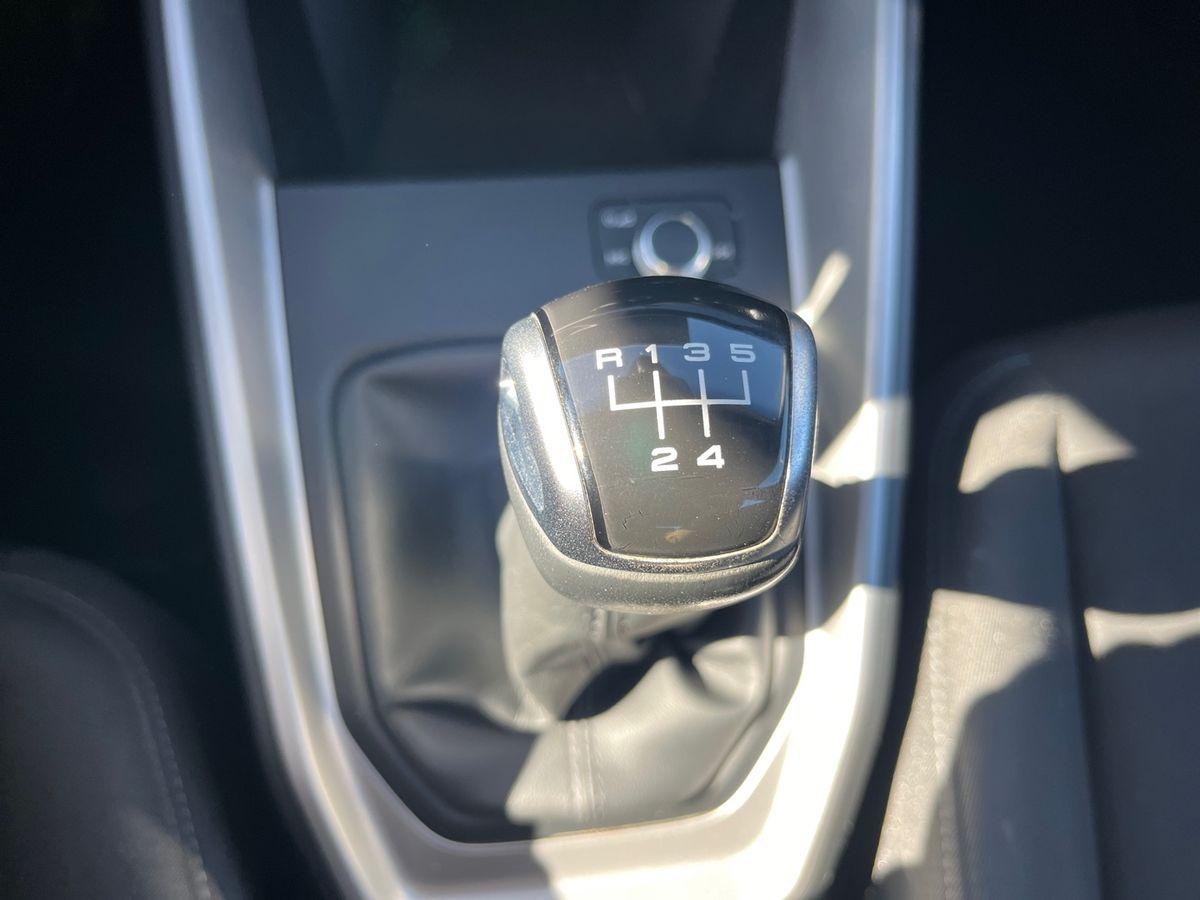 Image about Audi A1 Sportback Design 25 TFSI 70 kW (95 ch) 5 vitesses