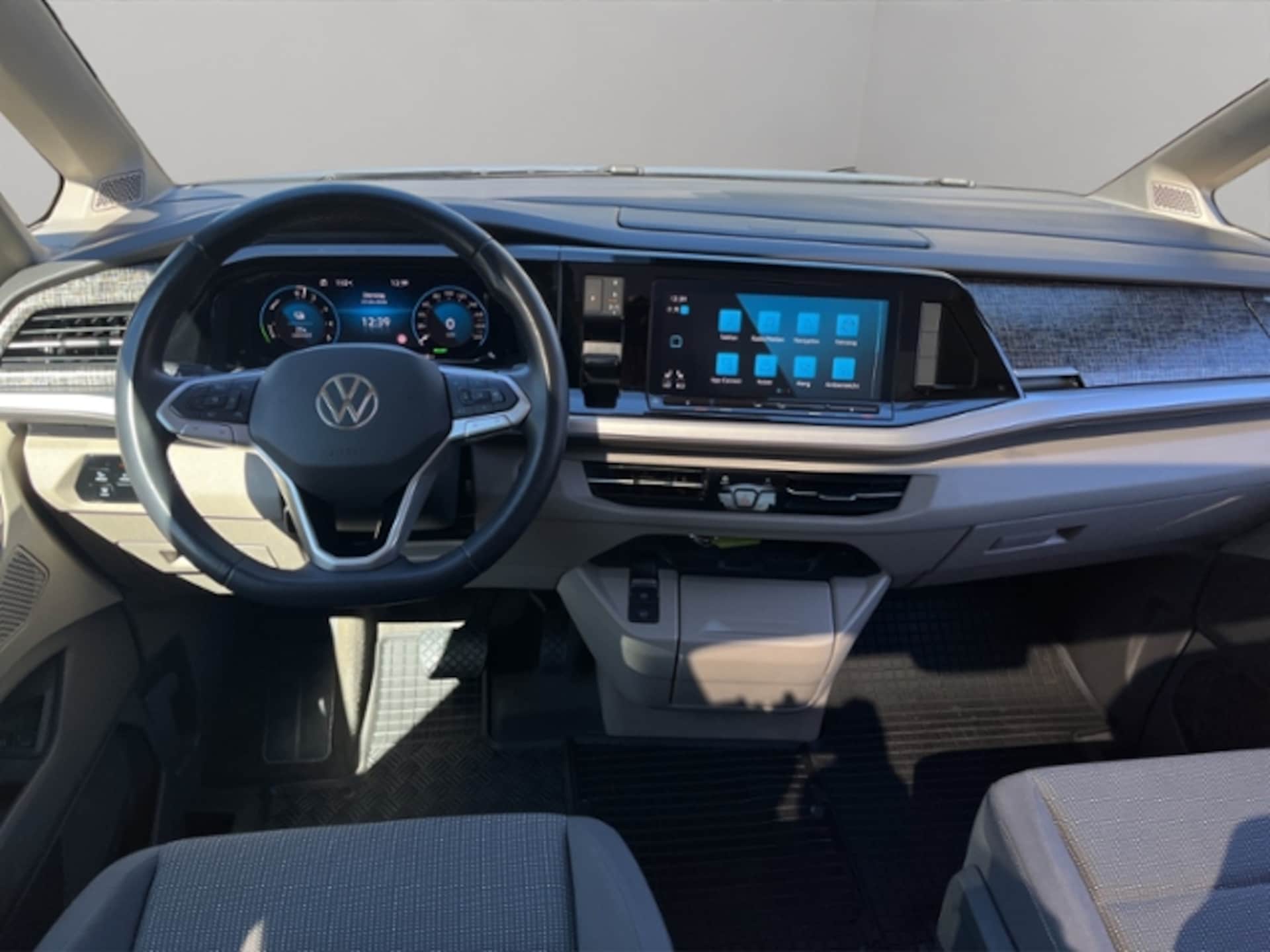 Volkswagen Multivan Life