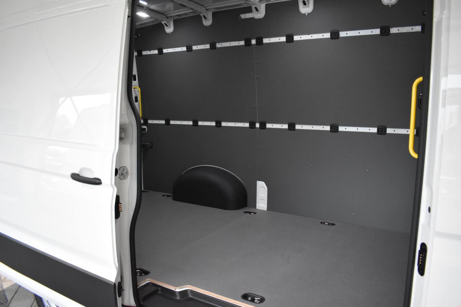 Volkswagen Crafter Kasten mittlerer Radstand