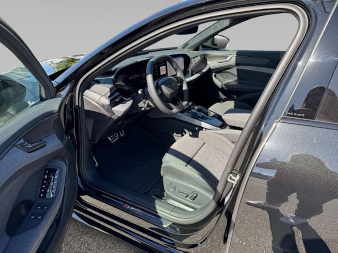 Bild über Audi A6 Avant edition one TDI quattro 150 kW S tronic - für weitere Informationen kontaktieren Sie den Audi Partner