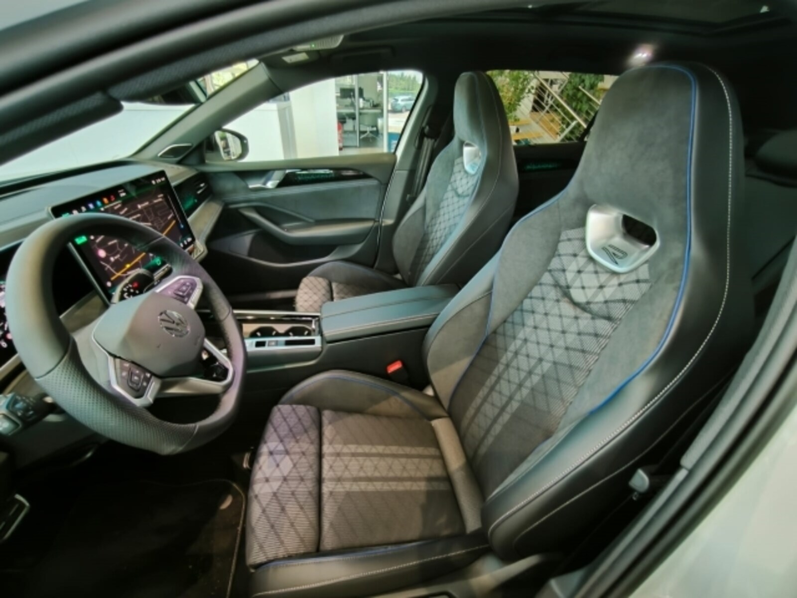 Volkswagen Passat – Bild 5