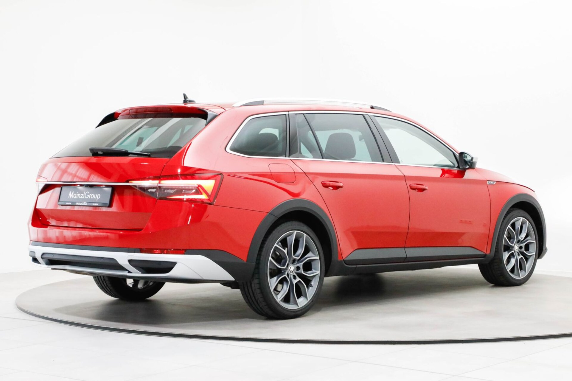 Skoda Superb Combi Scout