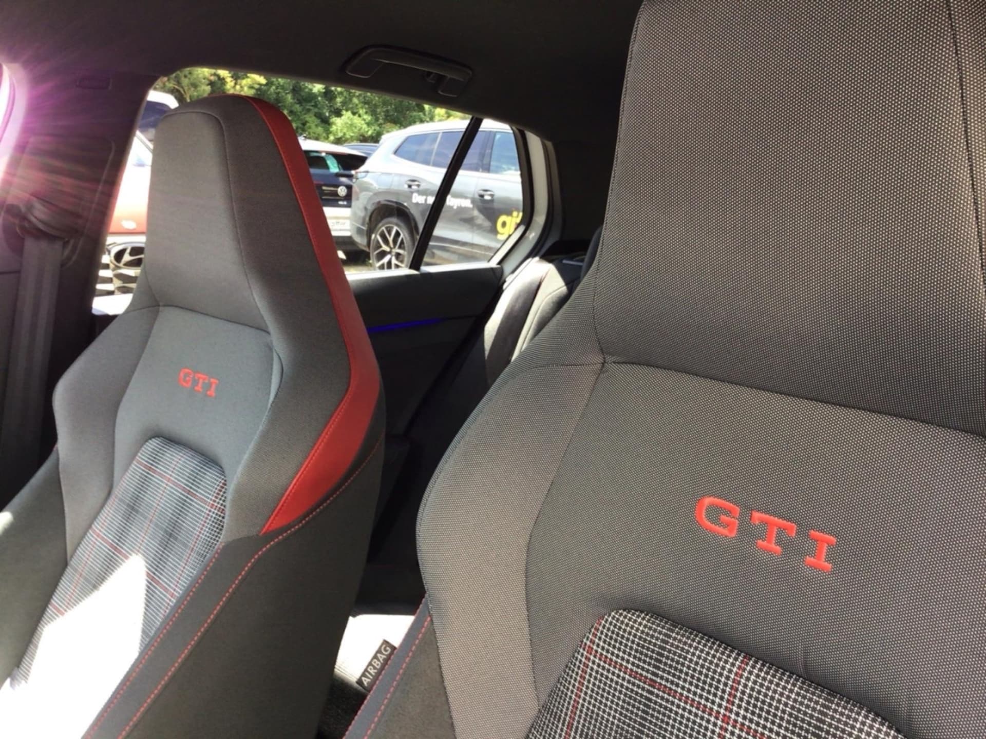 Volkswagen Golf GTI