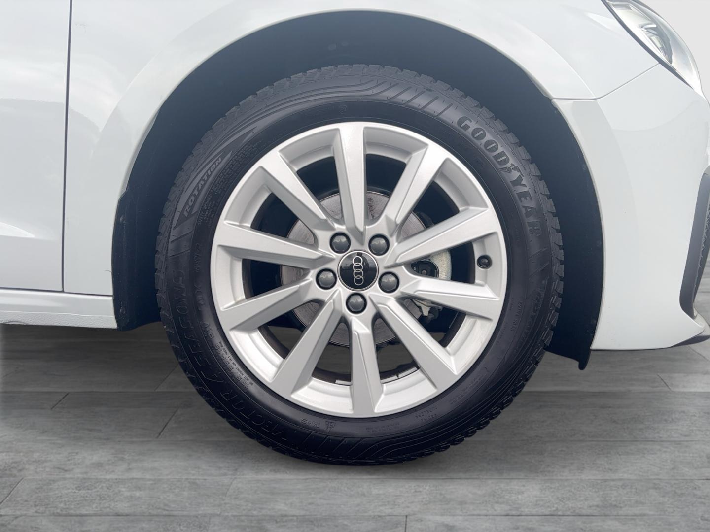 Bild über Audi A1 Sportback 25 TFSI S tronic - für weitere Informationen kontaktieren Sie den Audi Partner