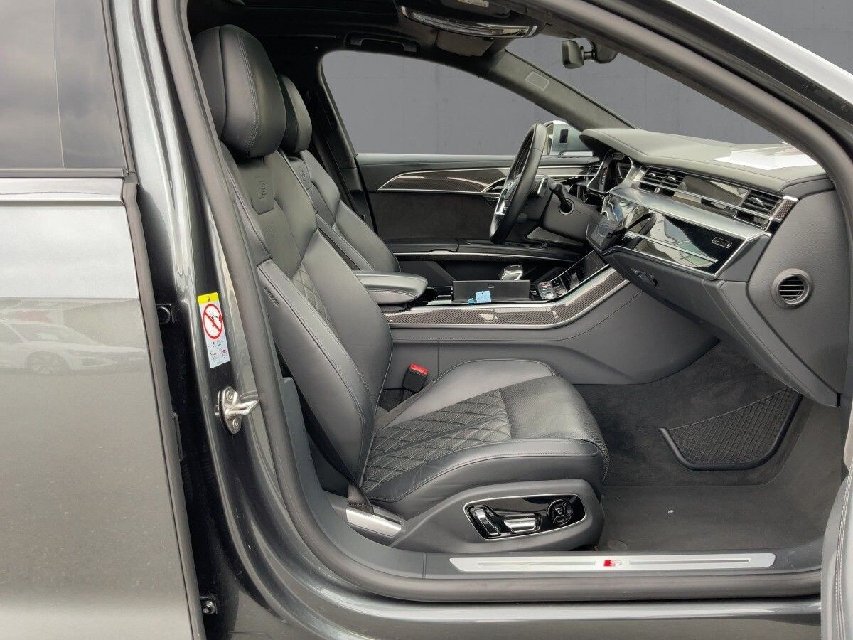 Image about Audi S8 TFSI quattro tiptronic