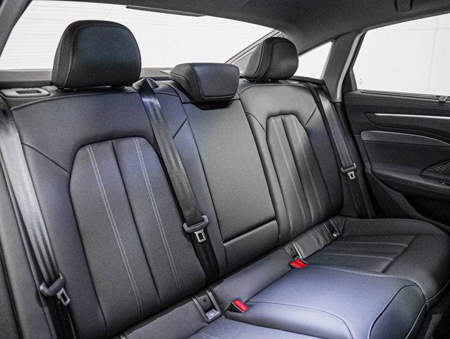 2026 Audi A6 Premium Plus - Photo 13