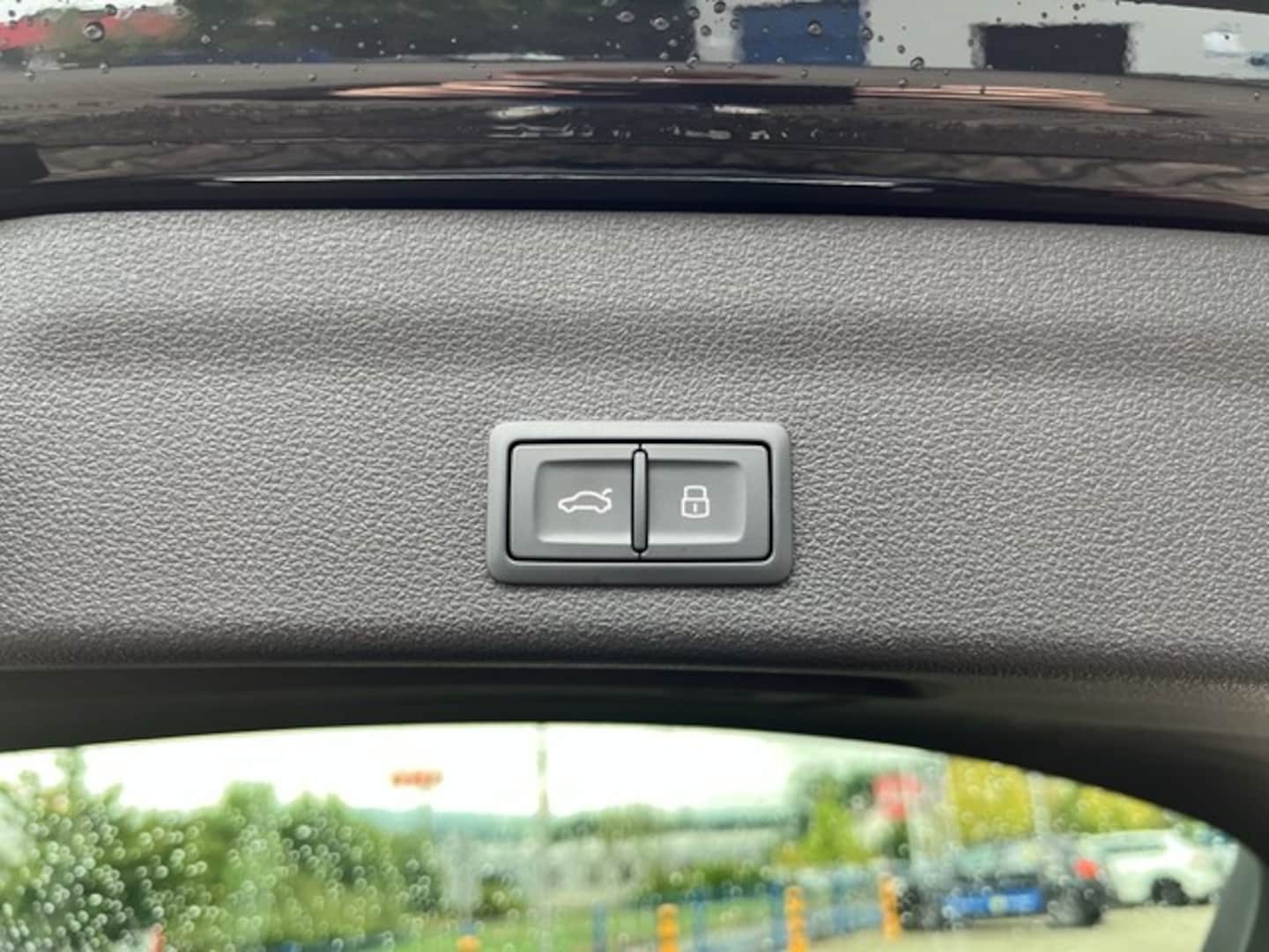 Bild über Audi S6 Avant TDI quattro tiptronic - für weitere Informationen kontaktieren Sie den Audi Partner