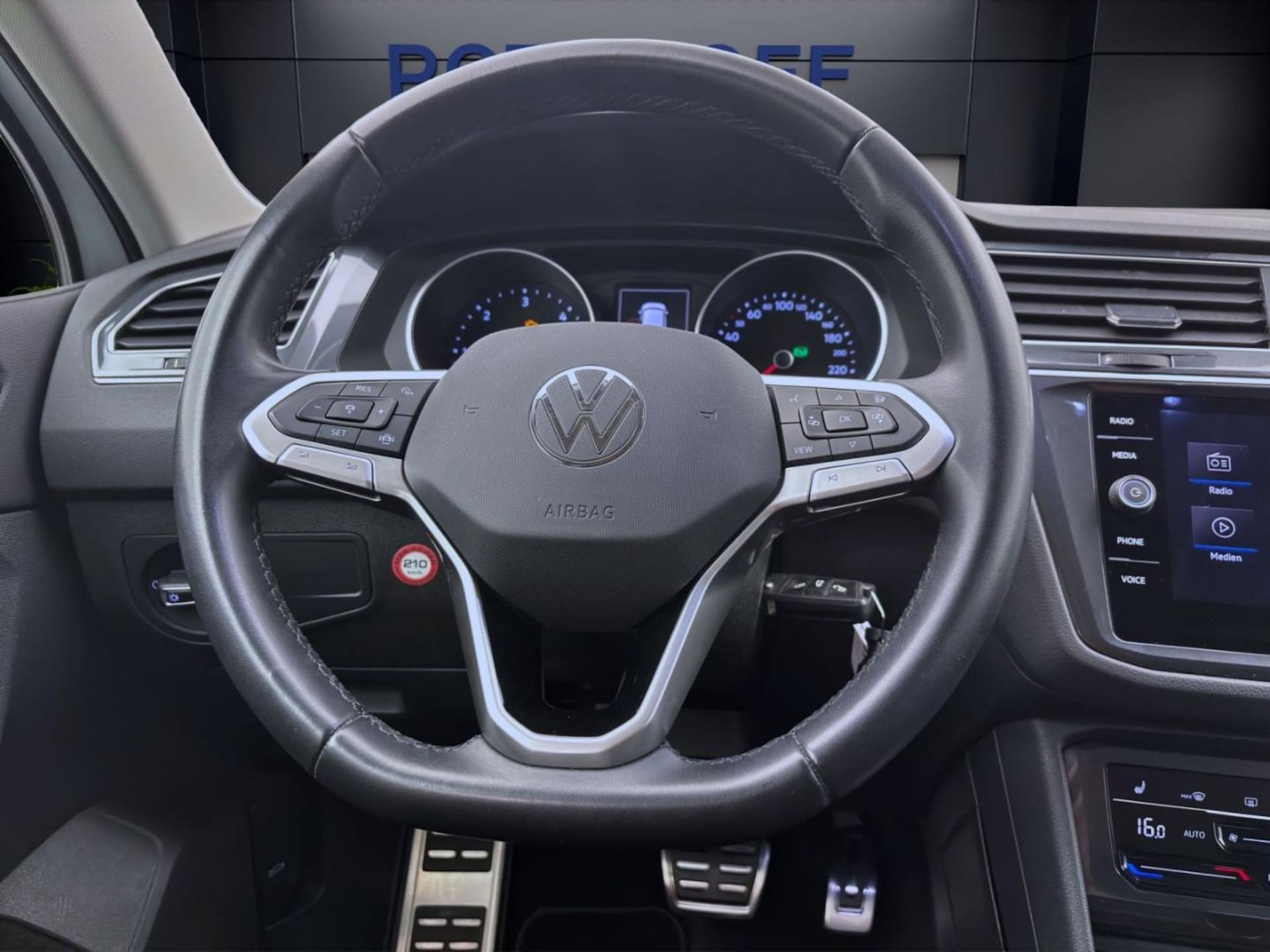 Volkswagen Tiguan Active