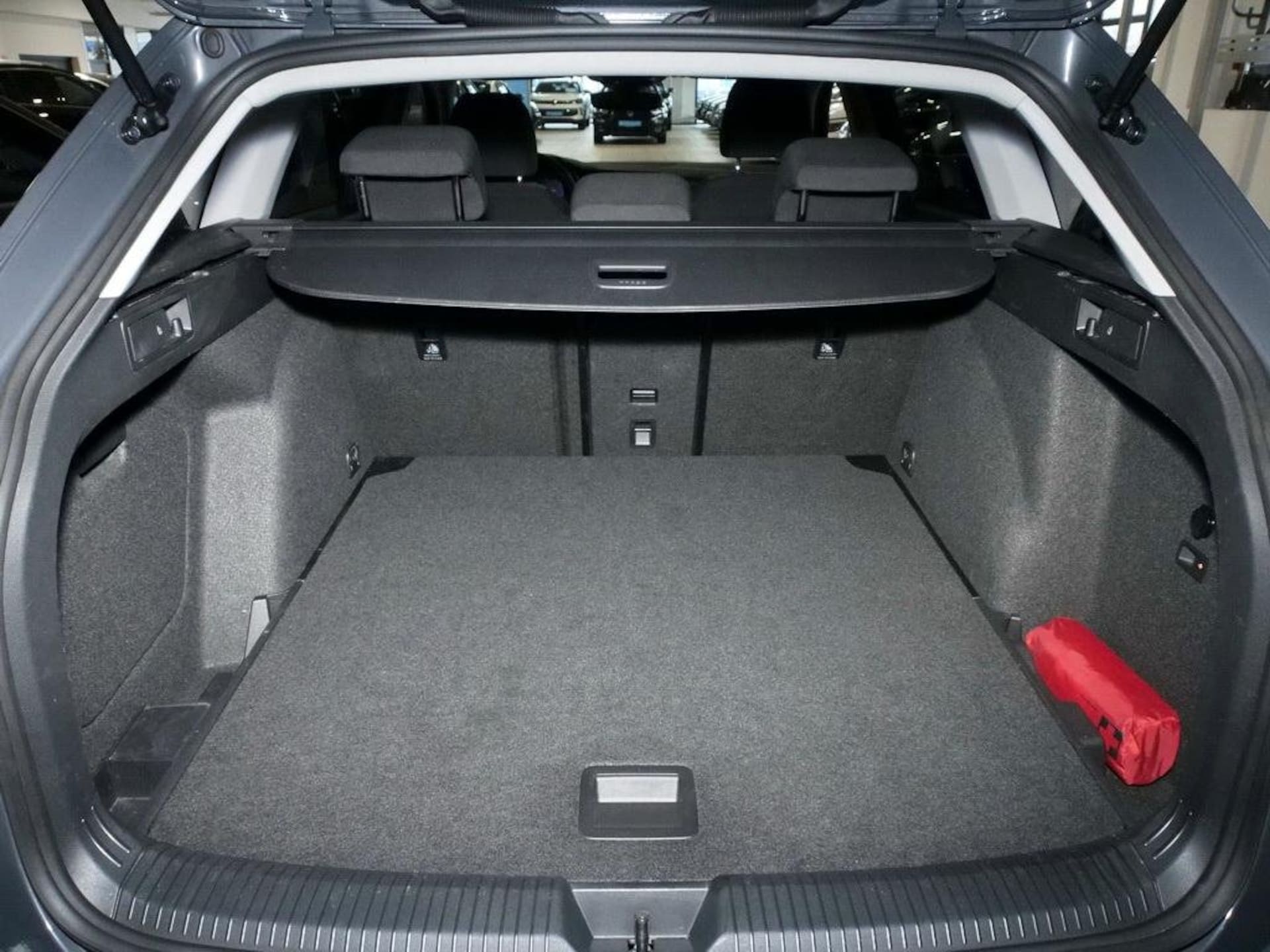 Volkswagen Golf Variant Life