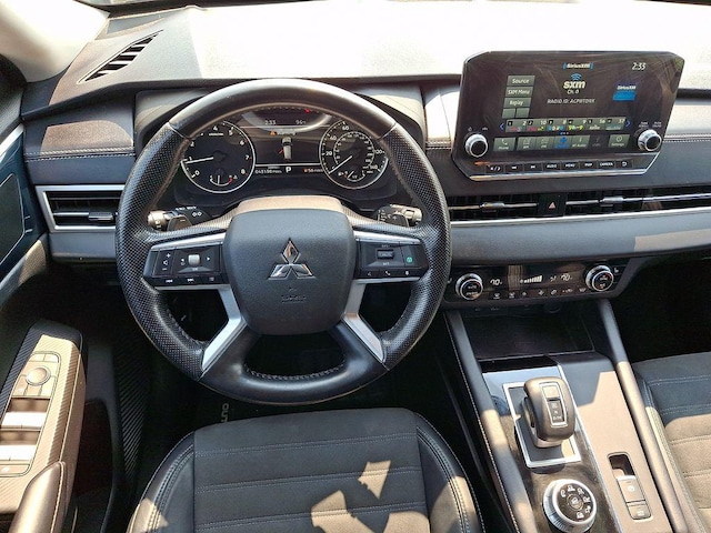 2022 Mitsubishi Outlander