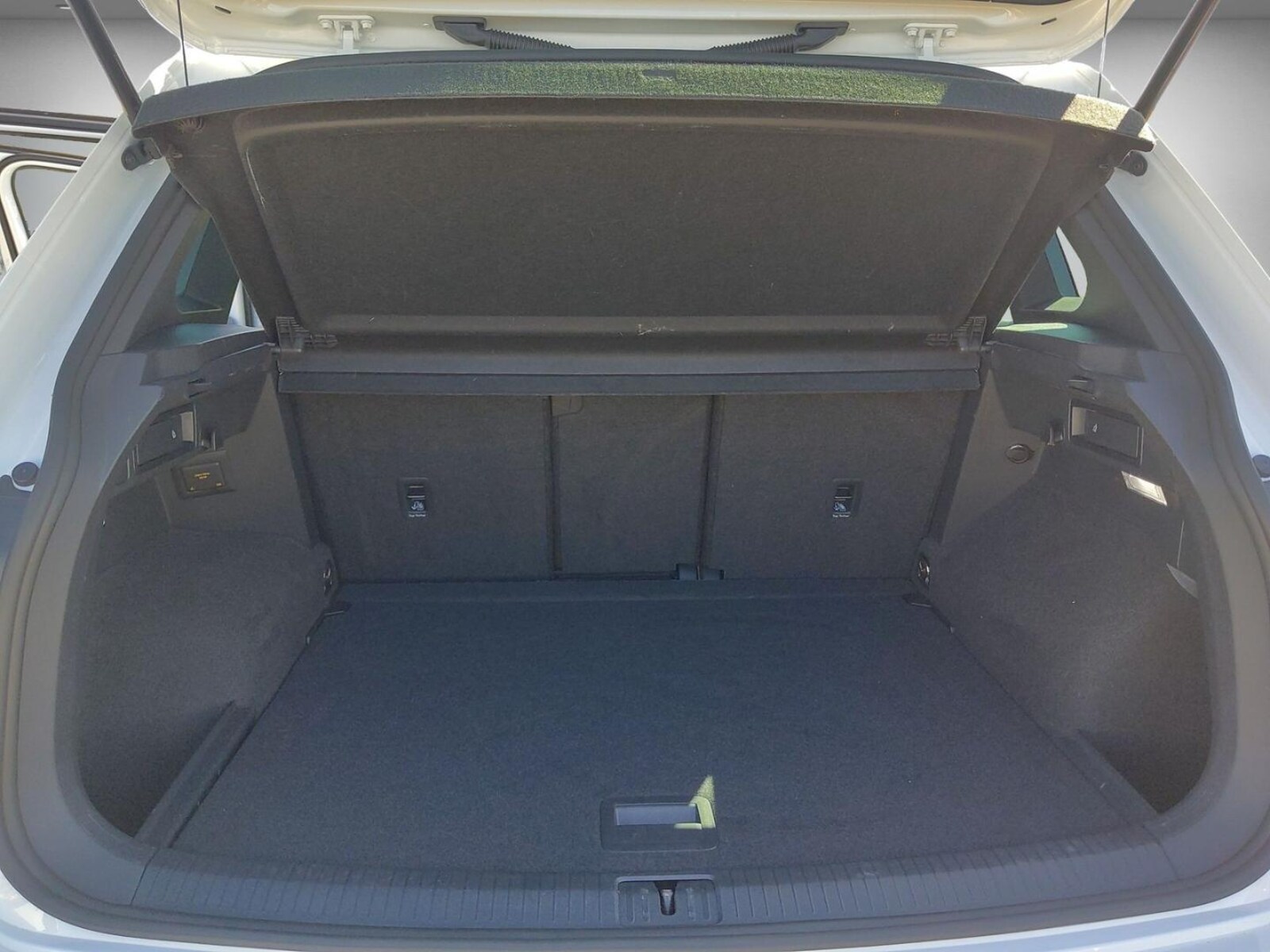Volkswagen Tiguan – Bild 14