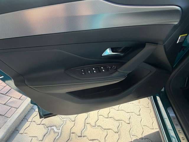 Bild des Autos 8