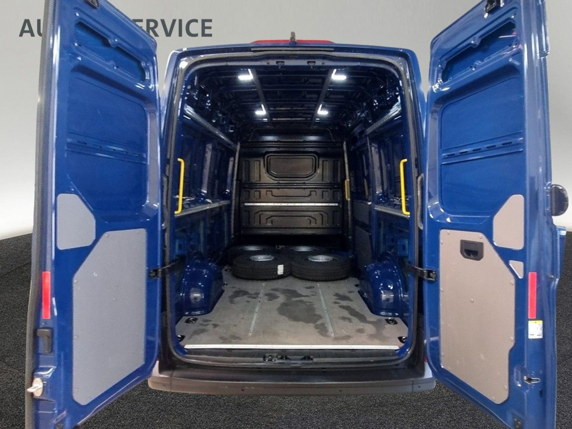 Volkswagen Crafter Kasten mittlerer Radstand