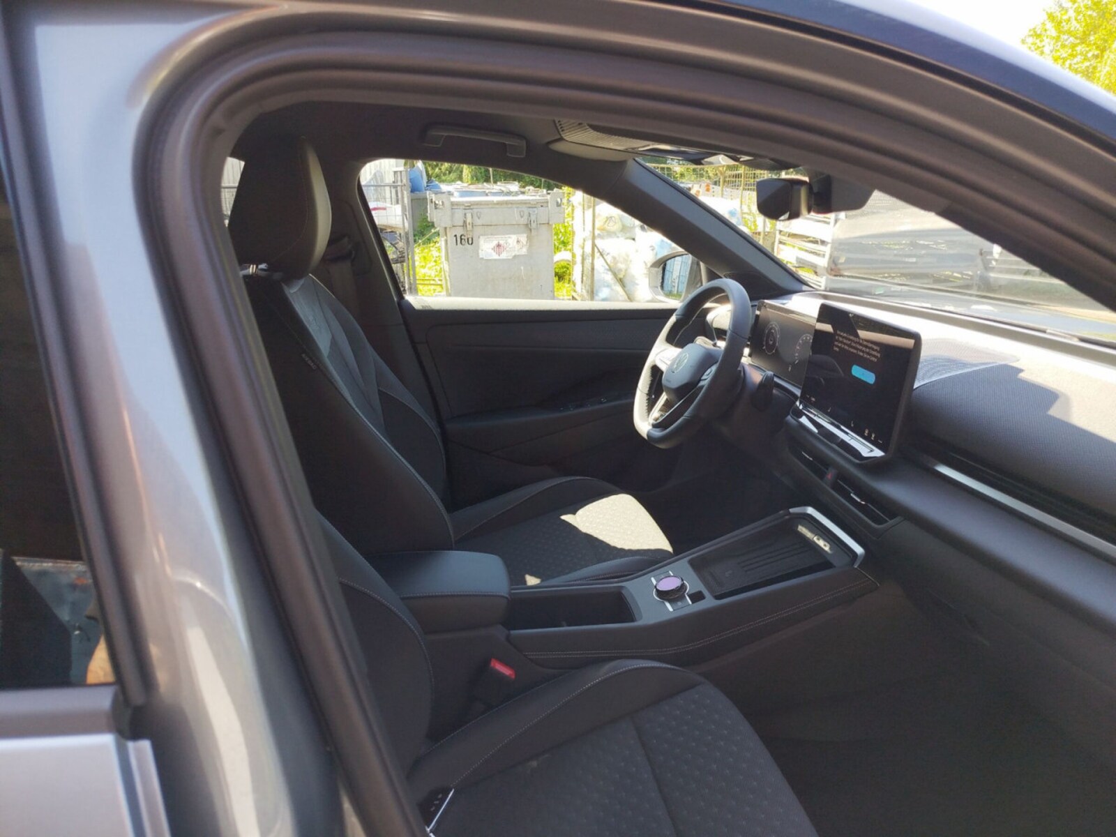Volkswagen T-Roc – Bild 8