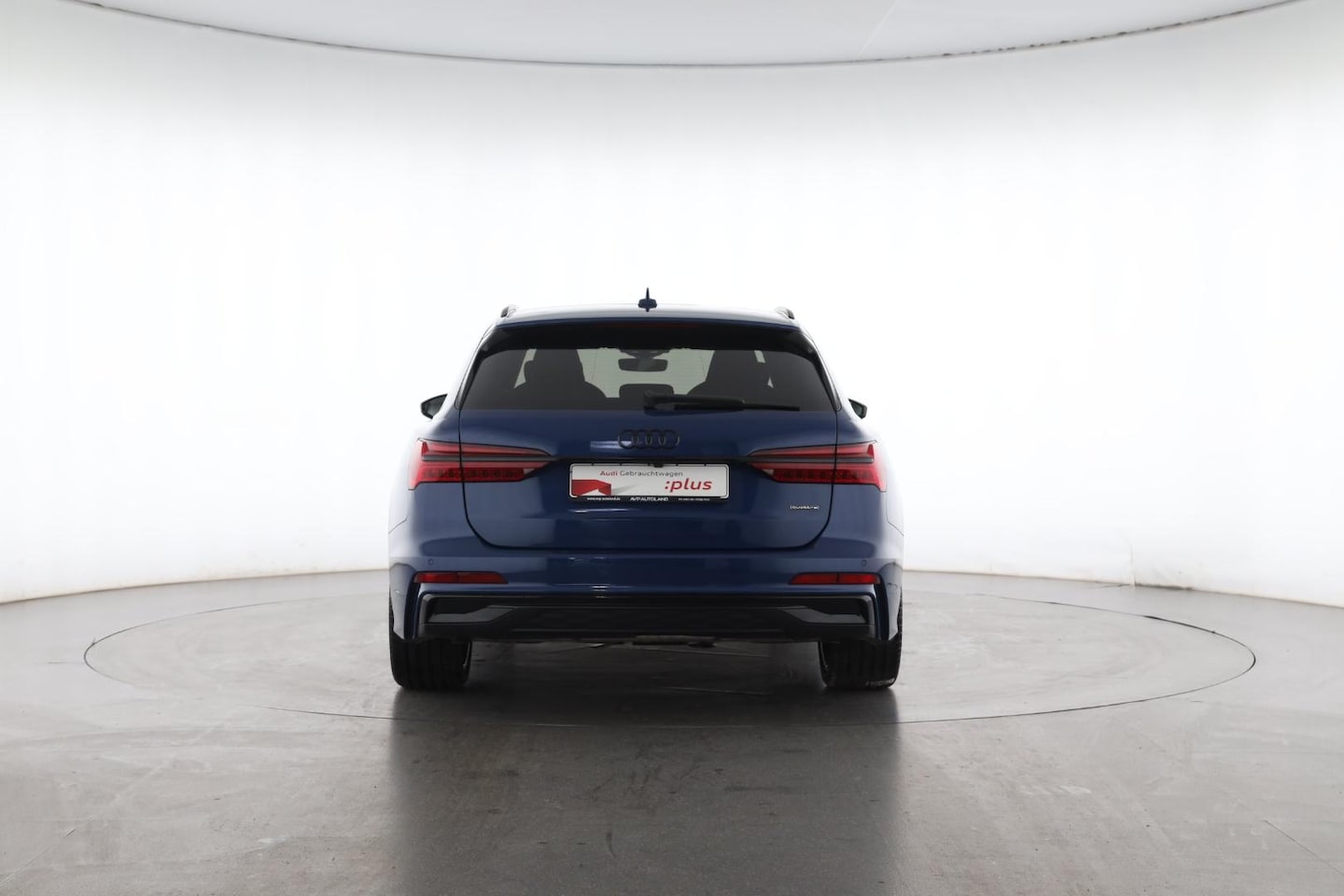 Bild über Audi A6 Avant S line 55 TFSI quattro S tronic - für weitere Informationen kontaktieren Sie den Audi Partner