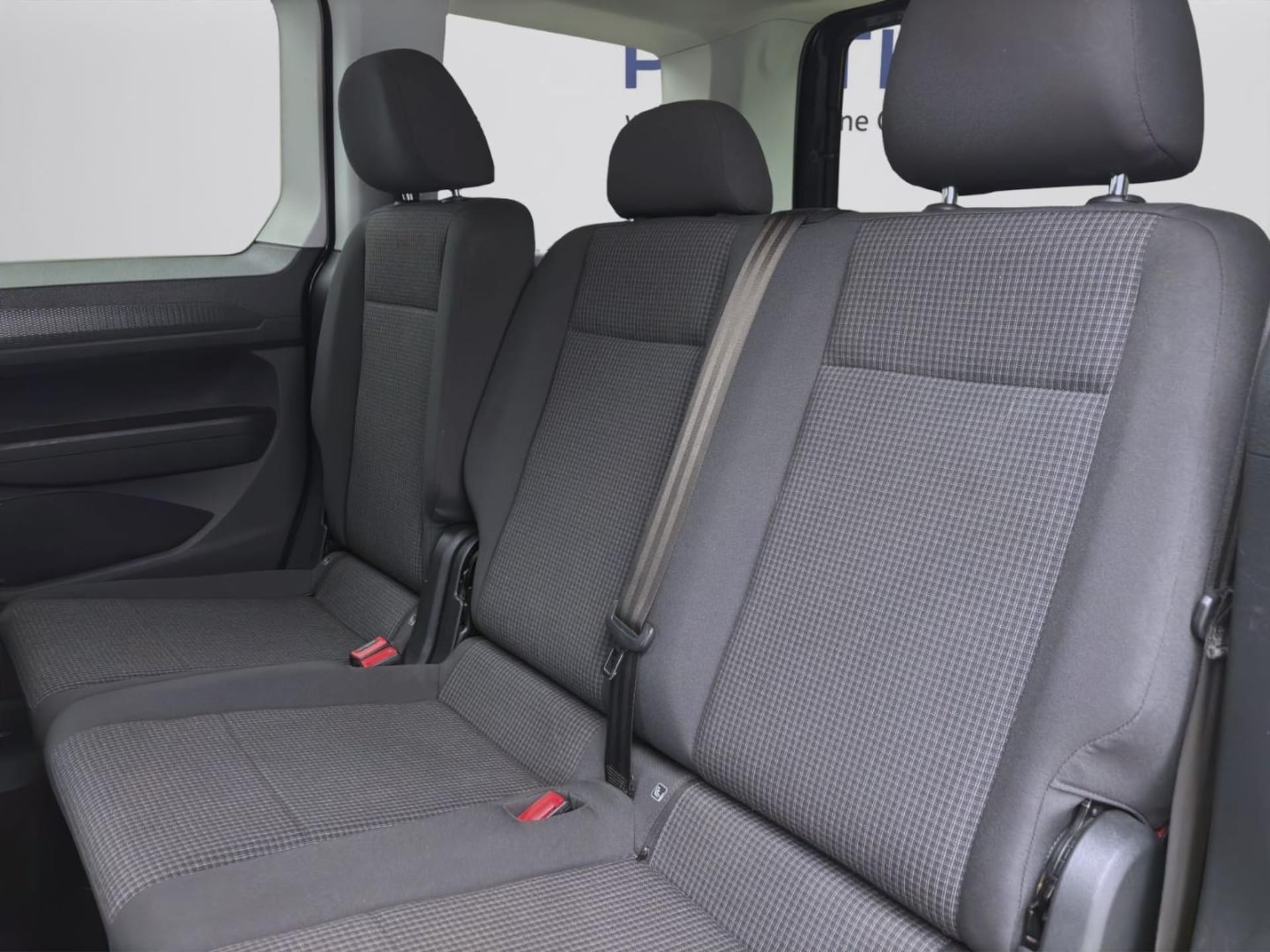 Volkswagen Caddy Basis-Modell