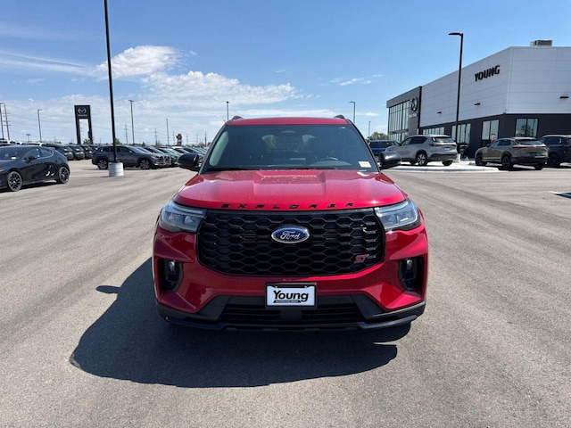 2025 Ford Explorer