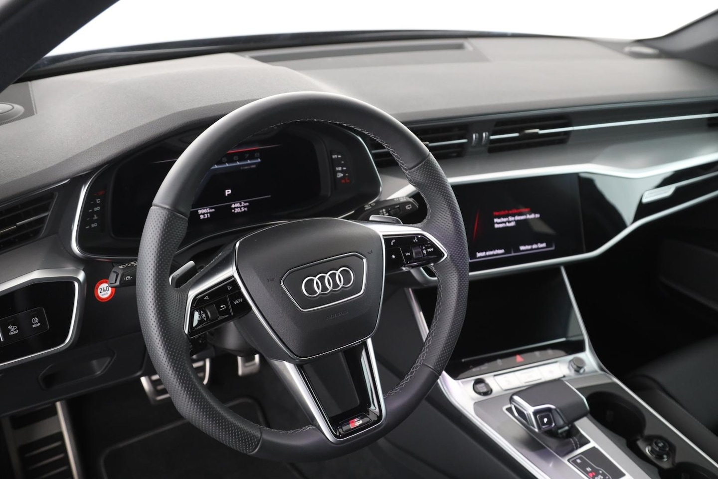 Bild über Audi A6 Avant S line 55 TFSI quattro S tronic - für weitere Informationen kontaktieren Sie den Audi Partner