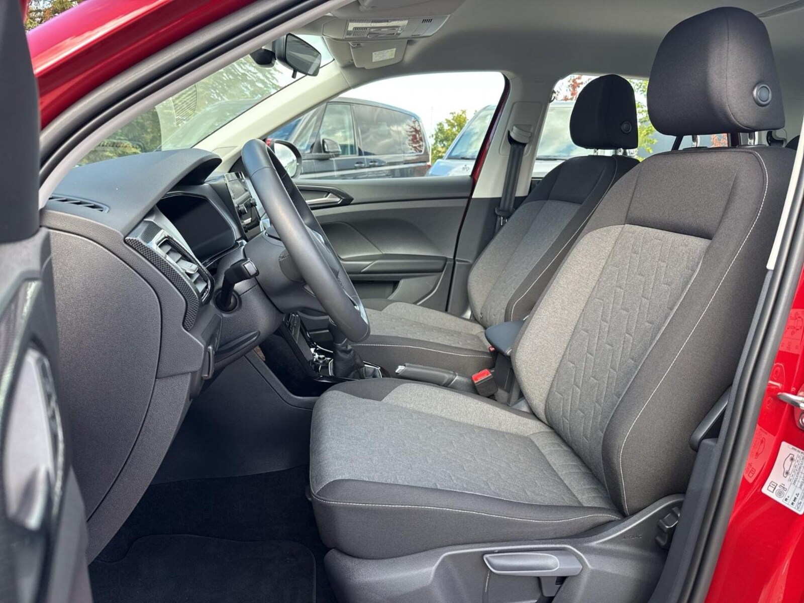 Volkswagen T-Cross – Bild 12
