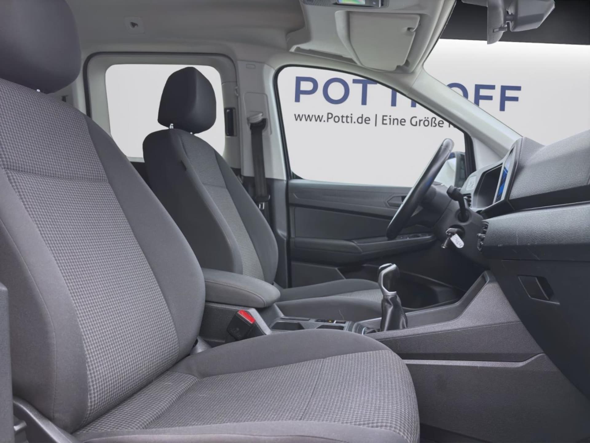 Volkswagen Caddy Basis-Modell