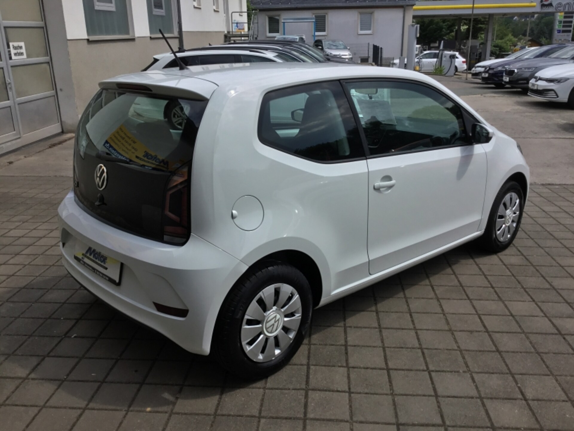 Volkswagen up! move up!