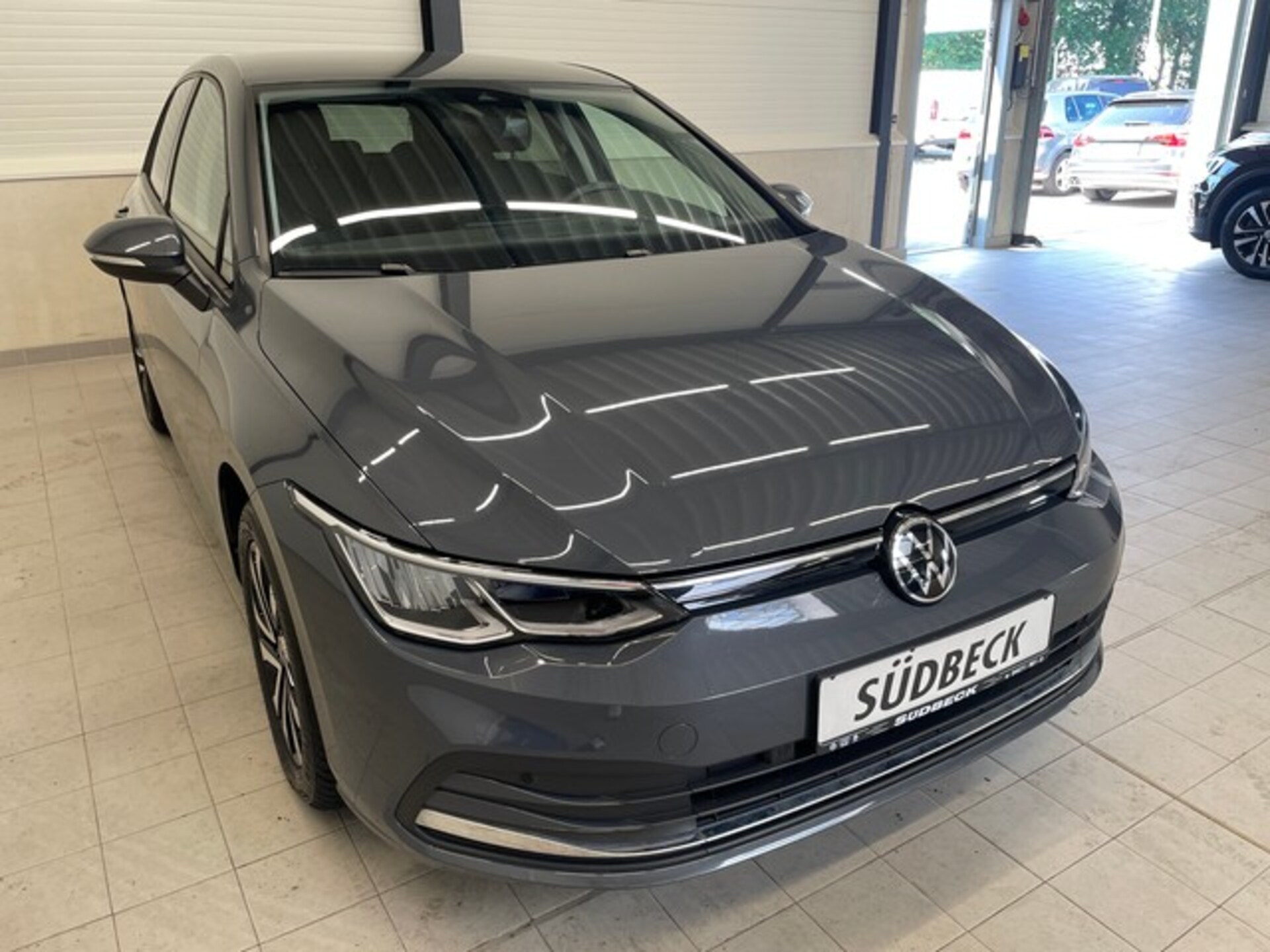 Volkswagen Golf Active