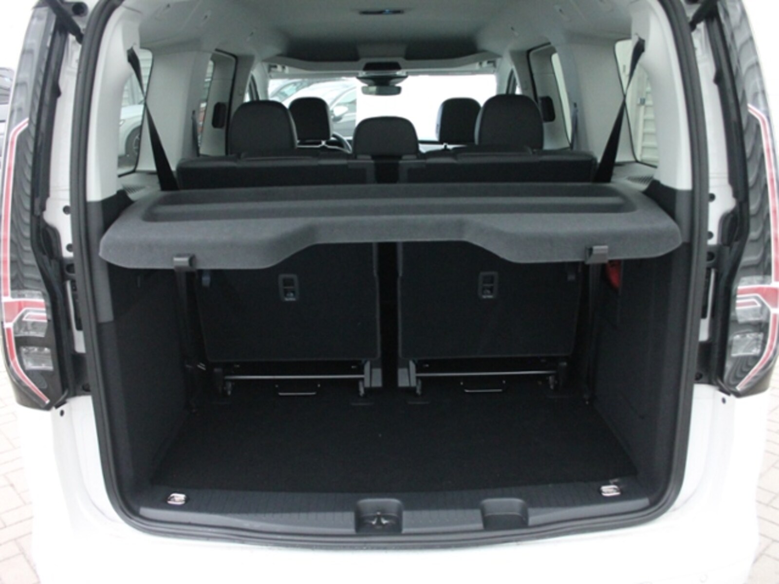 Volkswagen Caddy Maxi – Bild 11