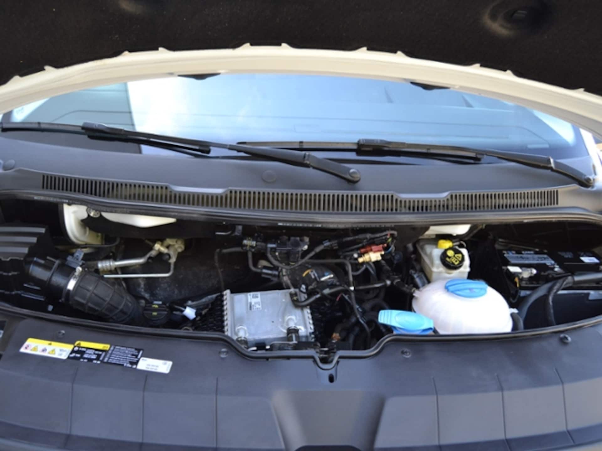 Volkswagen T6.1 Transporter Kasten kurzer Radstand