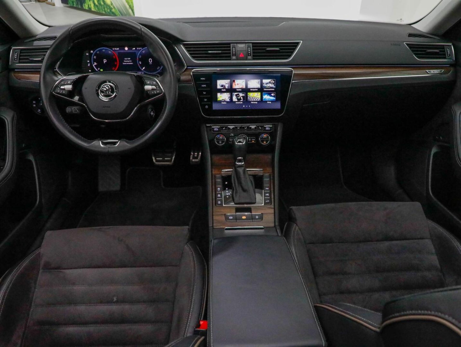 Skoda Superb Combi Scout