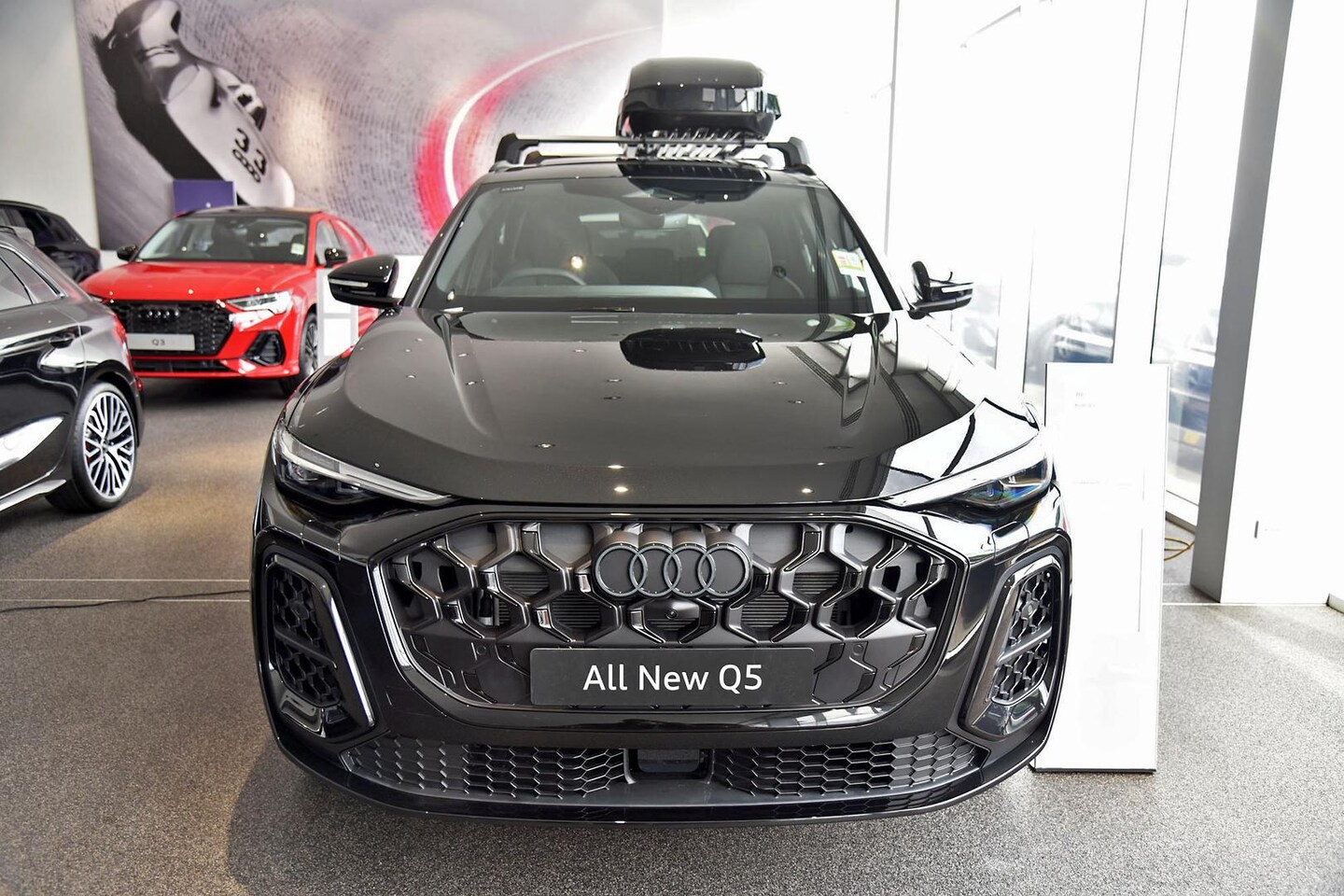 Image about Audi Q5 SUV TDI quattro 150 kW sport