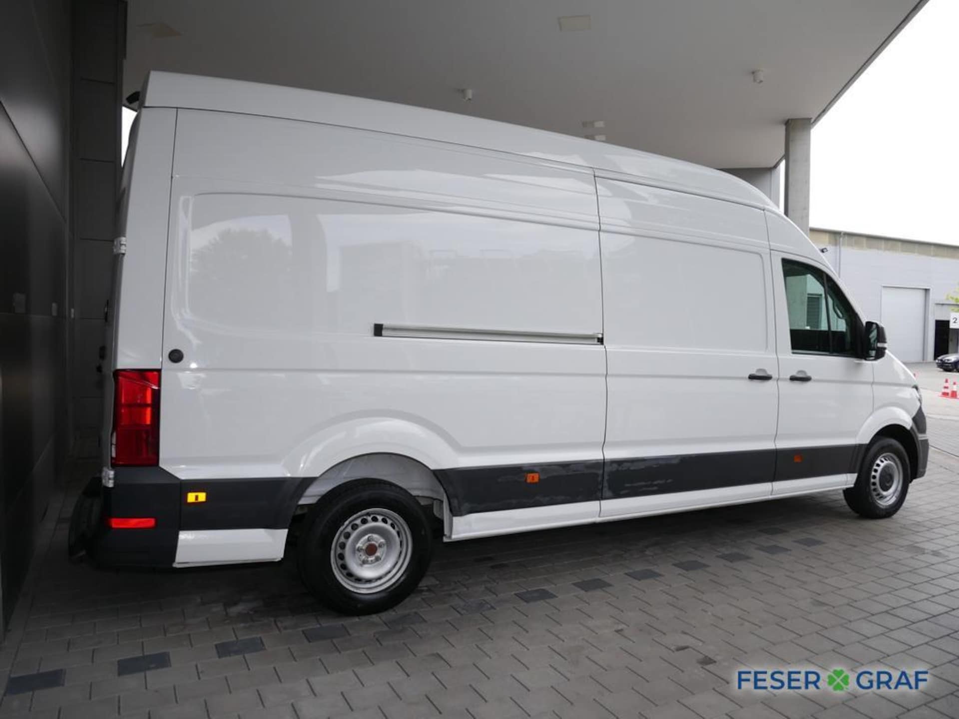Volkswagen Crafter Kasten langer Radstand