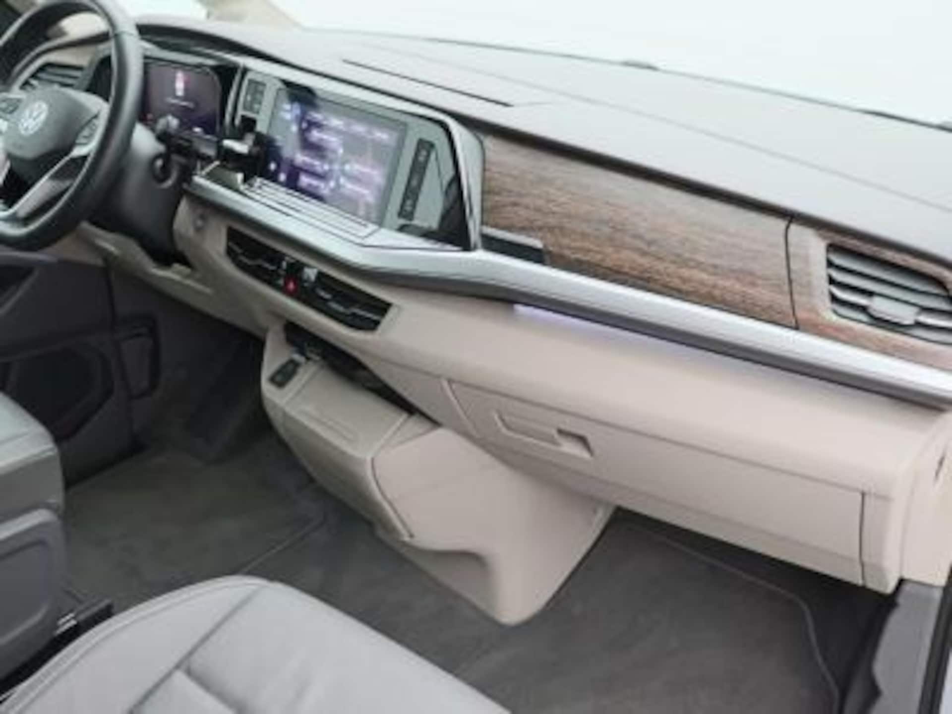 Volkswagen Multivan Langversion Style