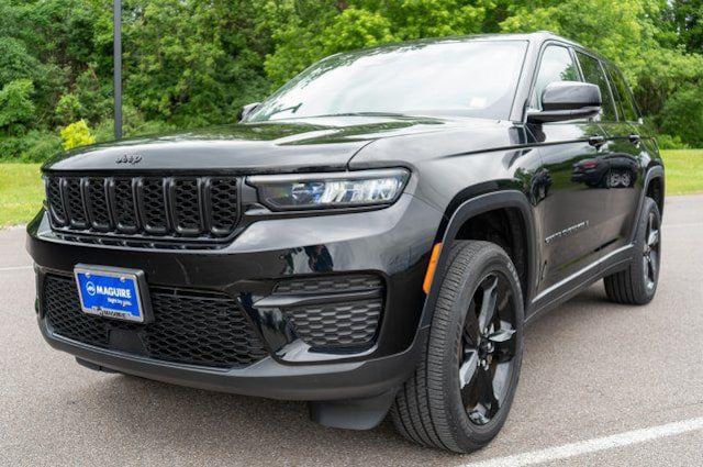 2023 Jeep Grand Cherokee