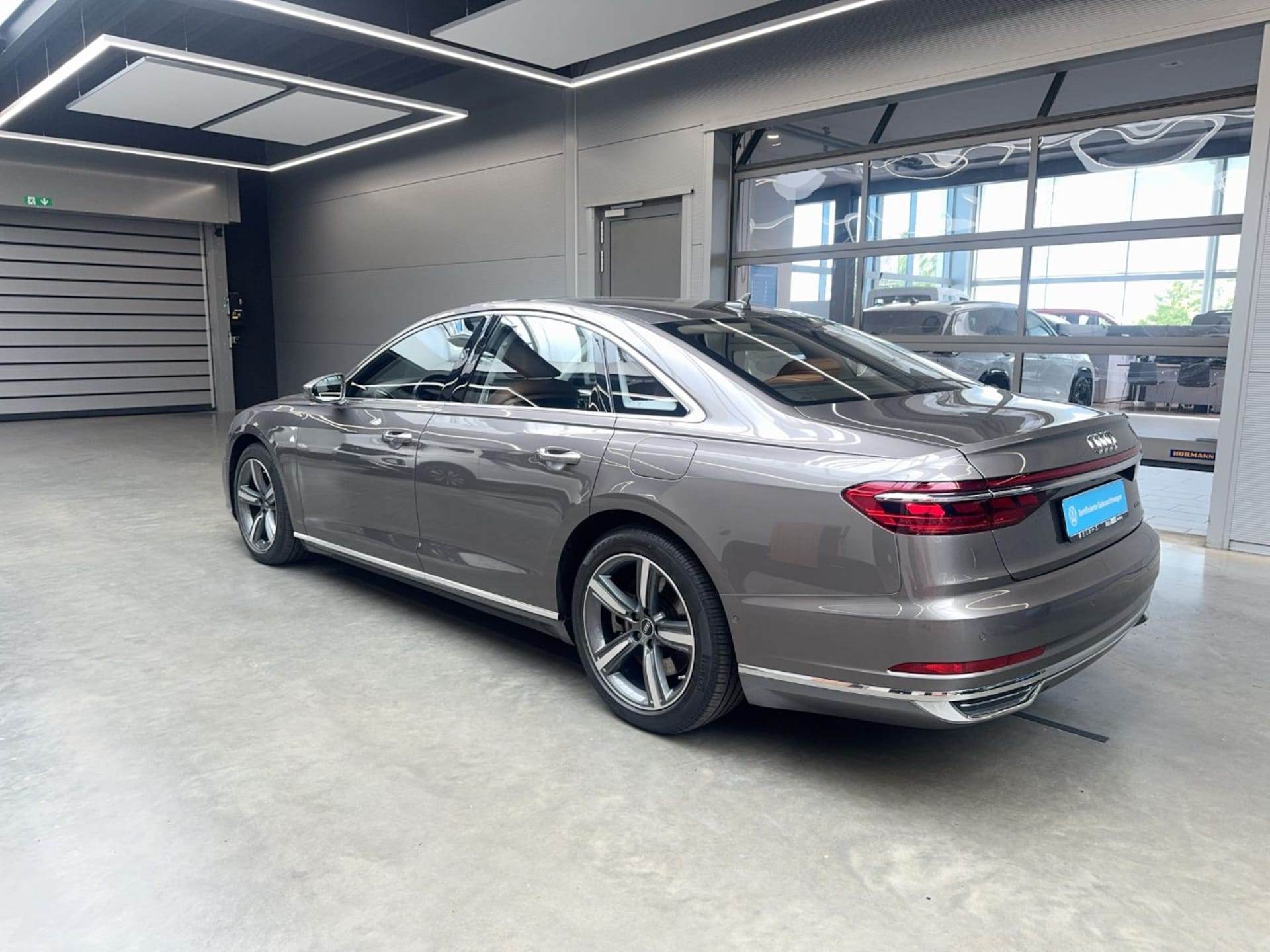 Audi A8 TFSI e