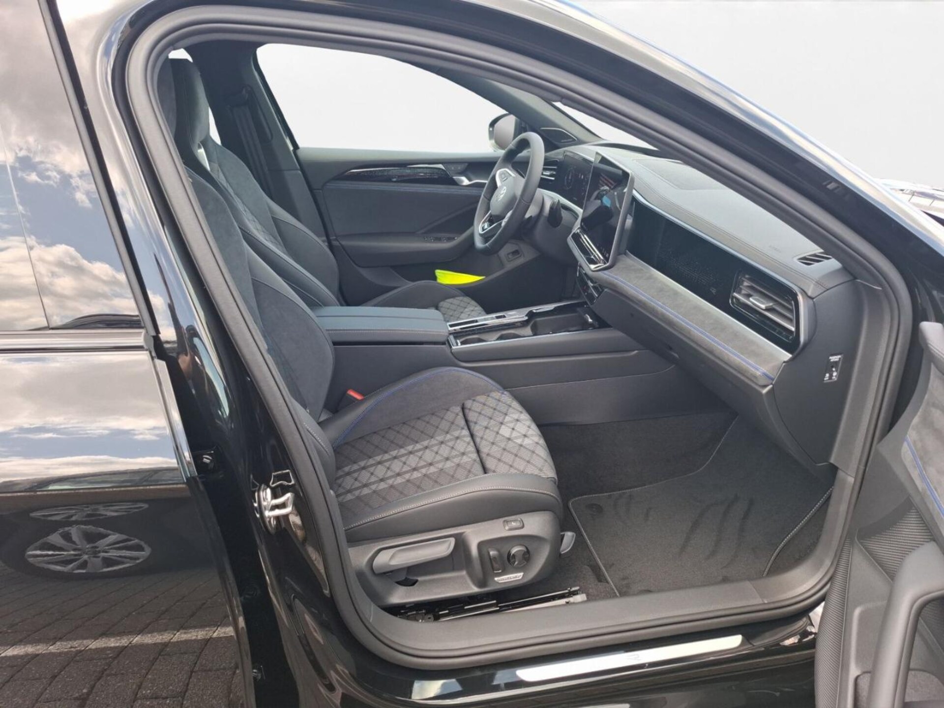 Volkswagen Passat R-Line