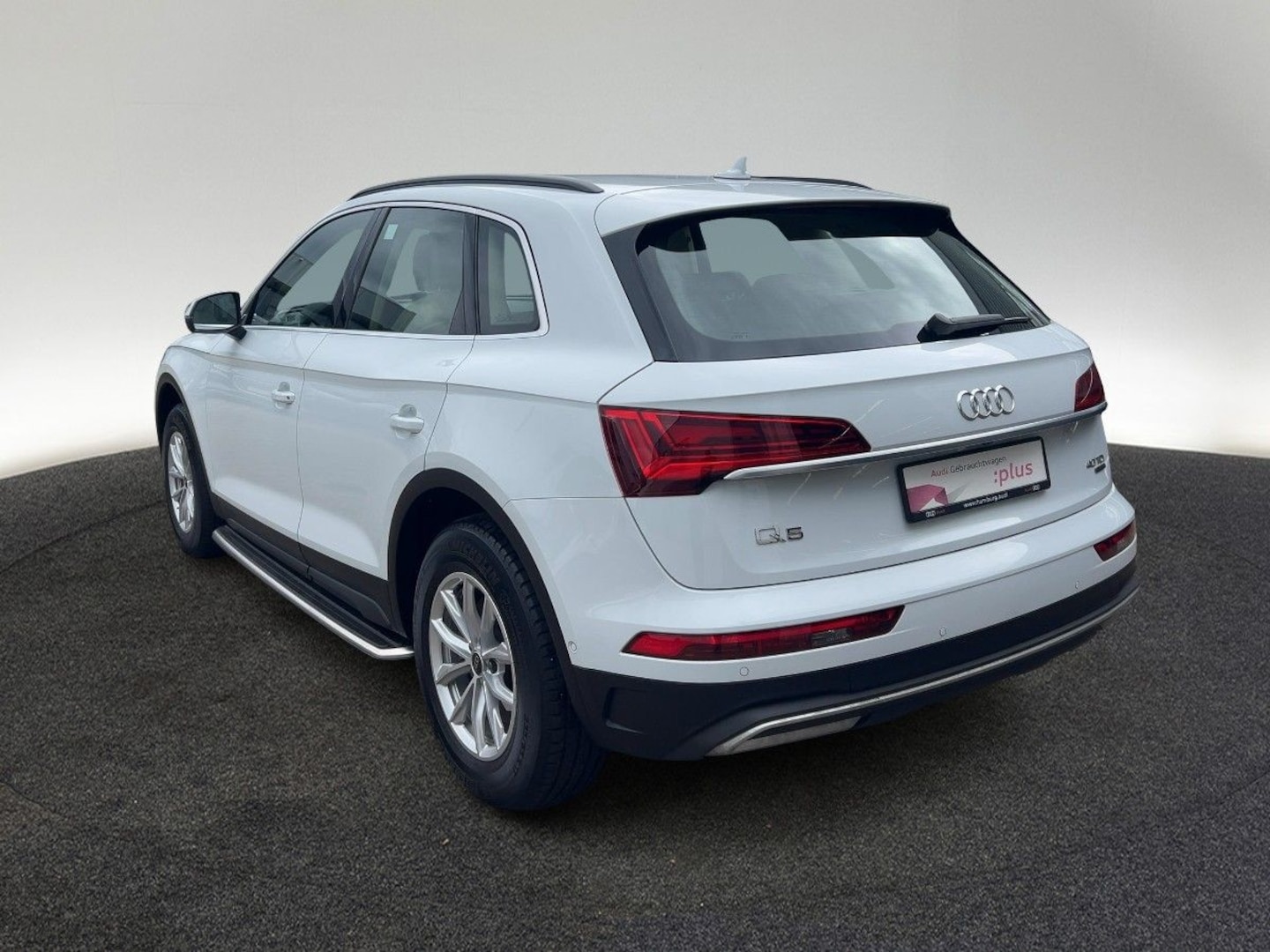 Bild über Audi Q5 40 TDI quattro S tronic - für weitere Informationen kontaktieren Sie den Audi Partner