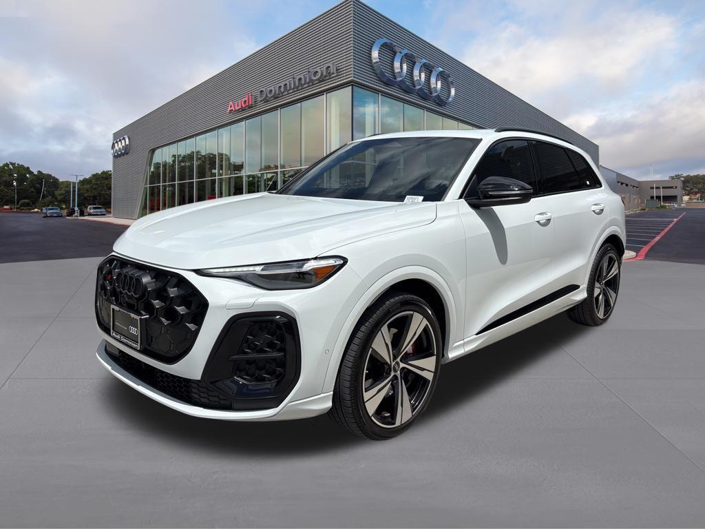 2025 Audi SQ5 Premium Plus's photo