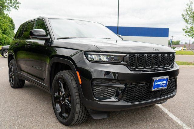 2023 Jeep Grand Cherokee