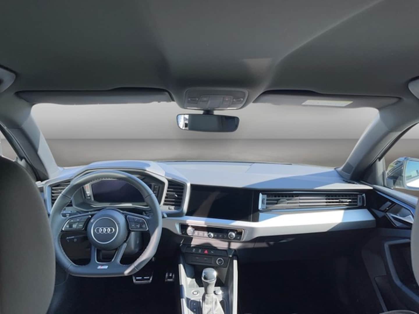 Bild über Audi A1 allstreet 30 TFSI S tronic - für weitere Informationen kontaktieren Sie den Audi Partner
