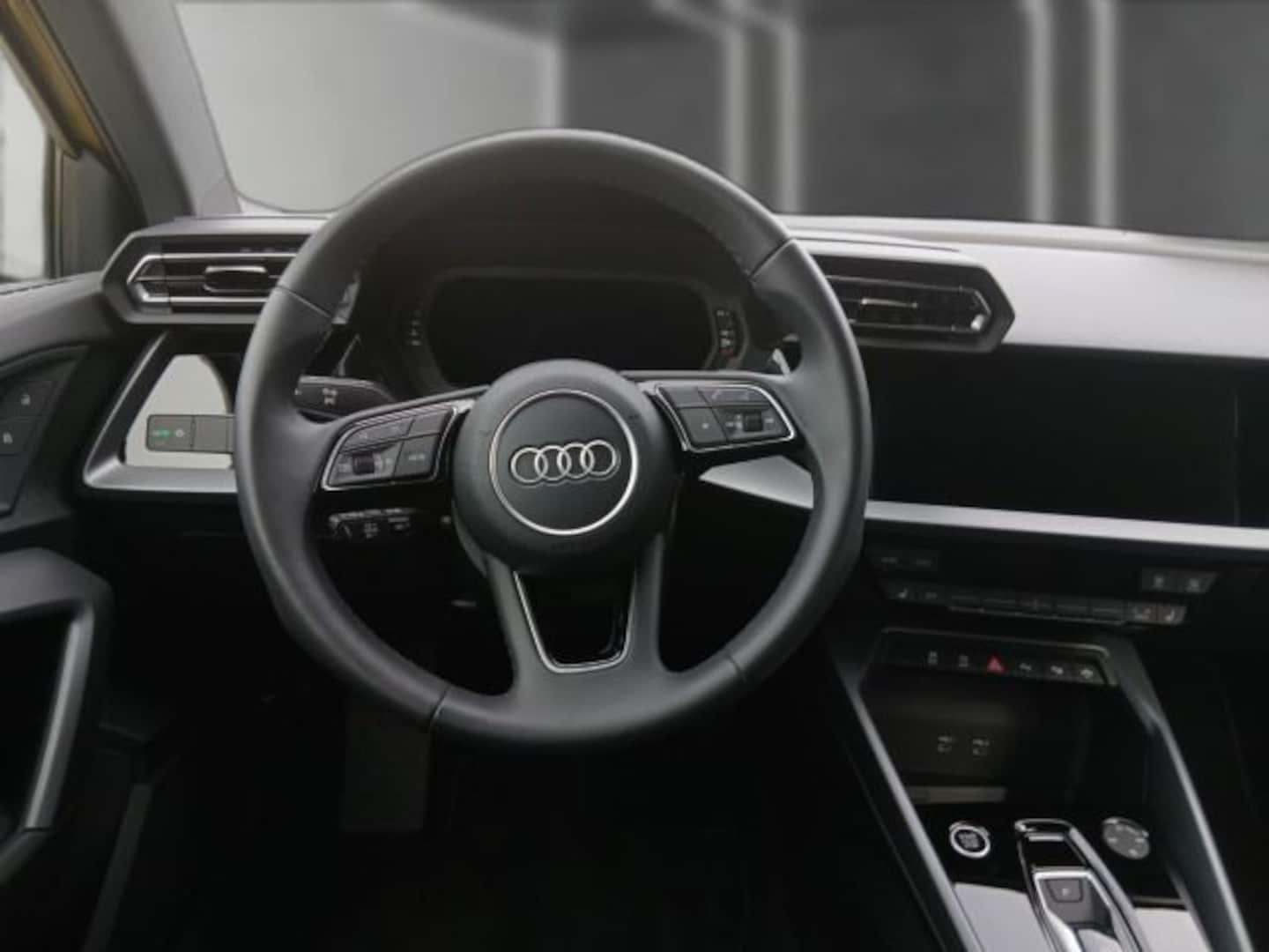 Bild über Audi A3 allstreet 35 TFSI S tronic - für weitere Informationen kontaktieren Sie den Audi Partner
