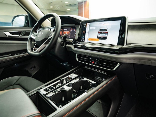 2025 Volkswagen Atlas Atlas Peak Edition - Photo 51