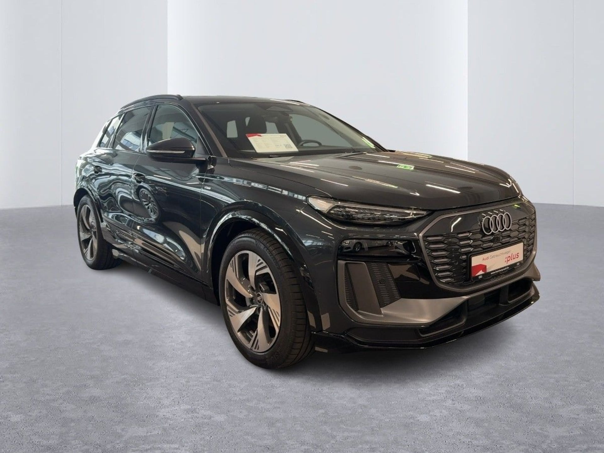 Audi Q6 SUV e-tron