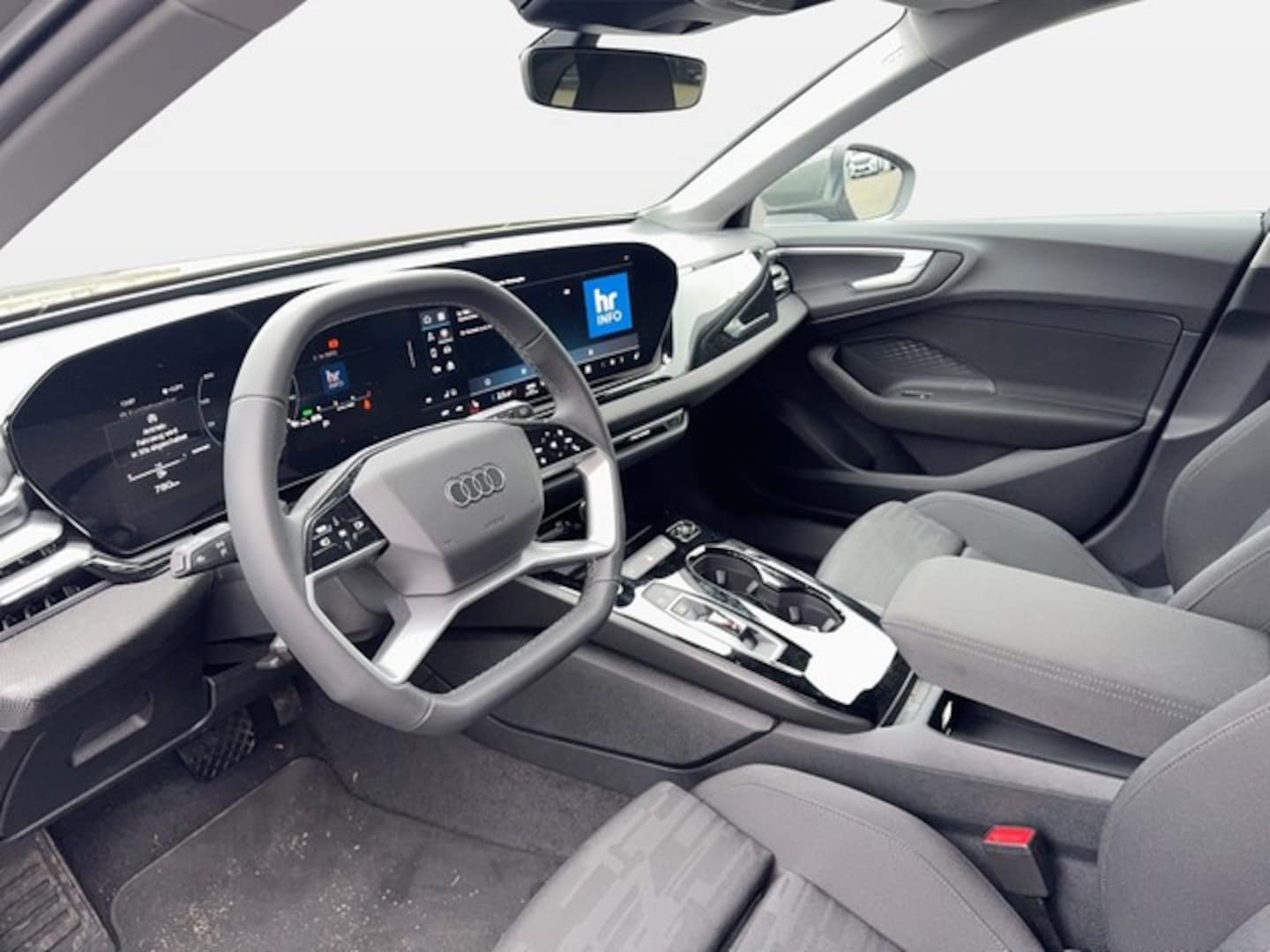 Bild über Audi A5 Avant TDI 150 kW S tronic - für weitere Informationen kontaktieren Sie den Audi Partner
