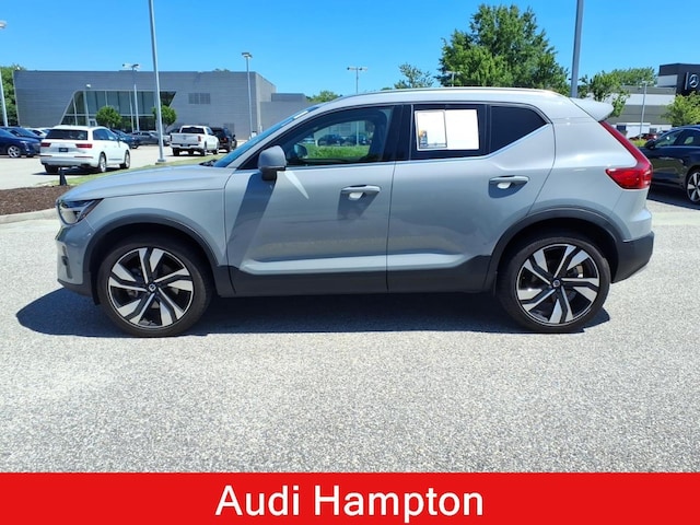 2024 Volvo XC40 Ultimate - Photo 11