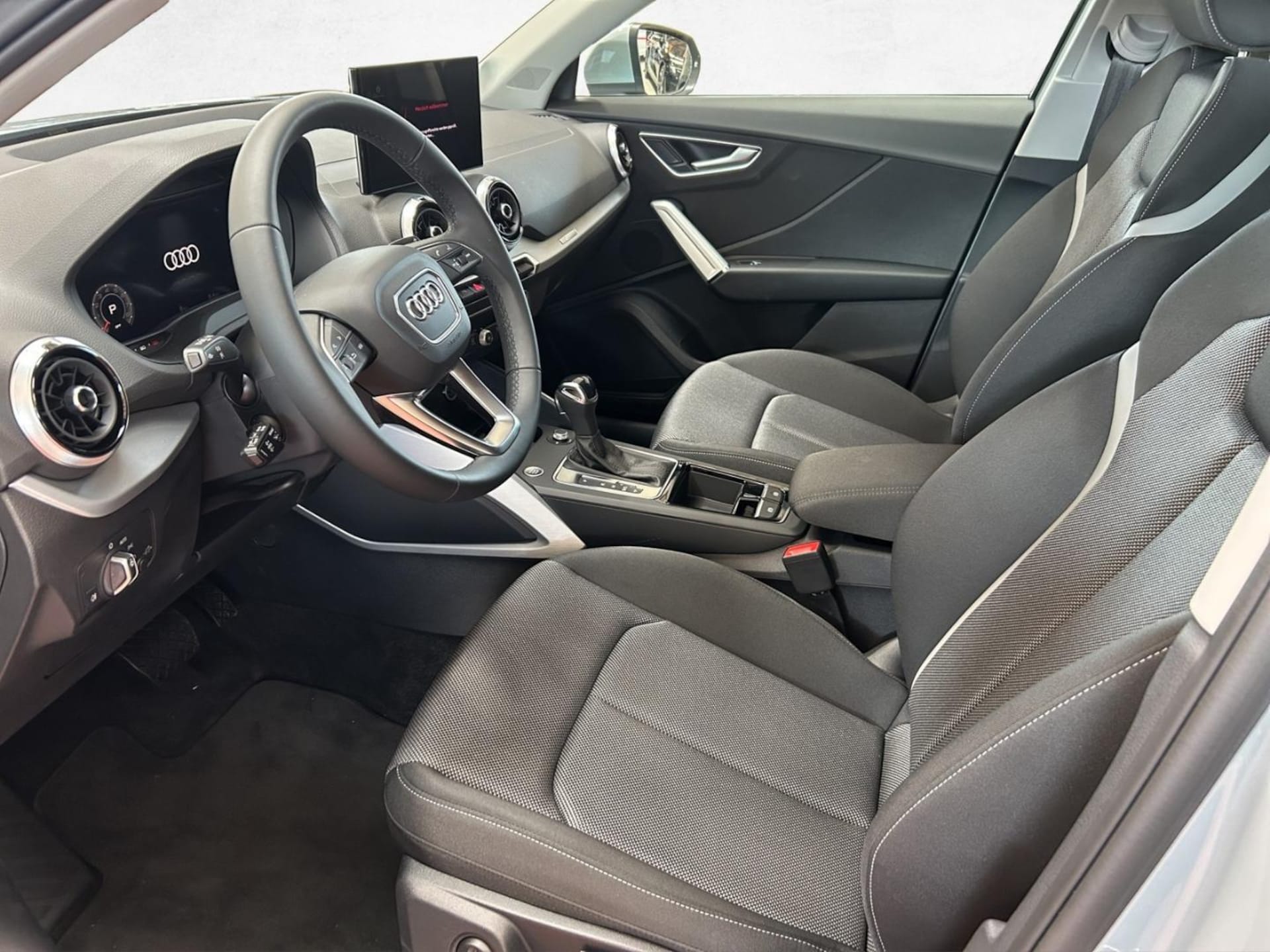 Audi Q2 S line