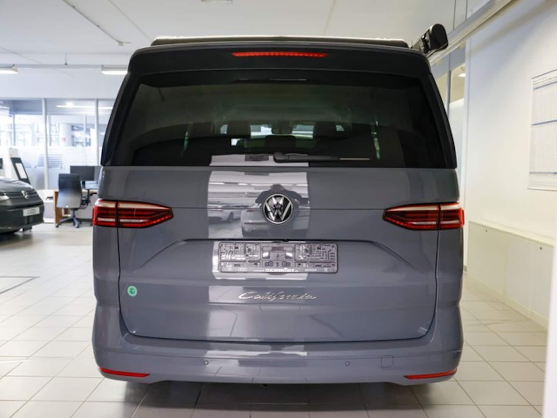 Volkswagen California Beach Camper