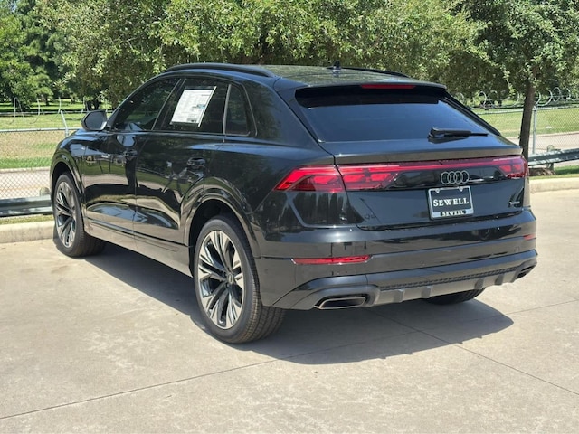 2026 Audi Q8