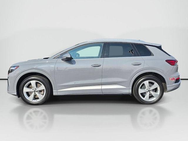 Used 2023 Audi Q4 e-tron Premium Plus with VIN WA1L2BFZ7PP033789 for sale in Fife, WA
